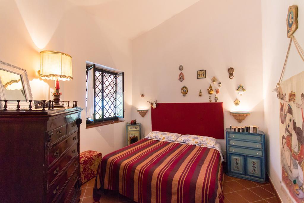Villa Adamo Scopello  Rum bild